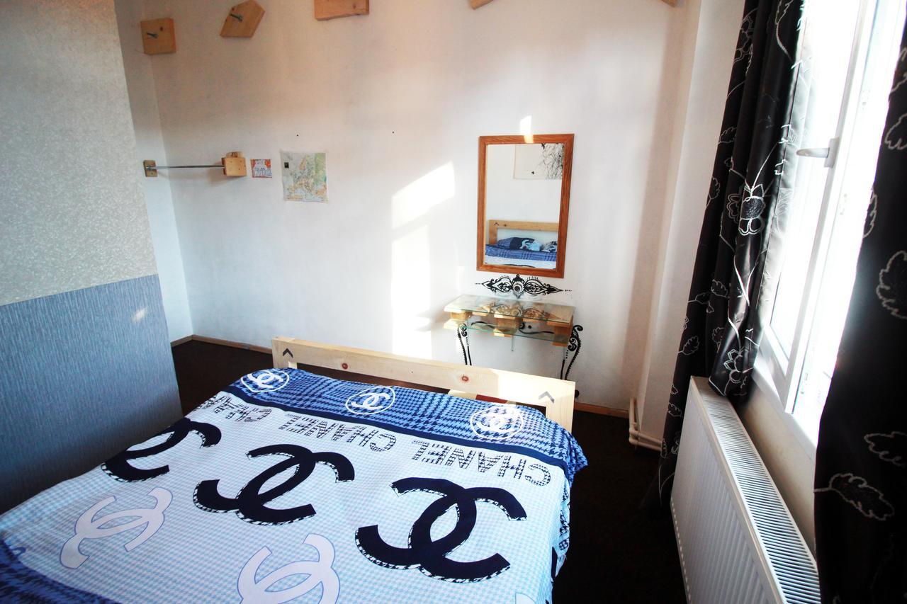 Sheni Hostel 第比利斯 外观 照片